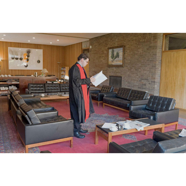 A photograph of Churchill College Senior Combination Room with Robin Day sofas and chairs.