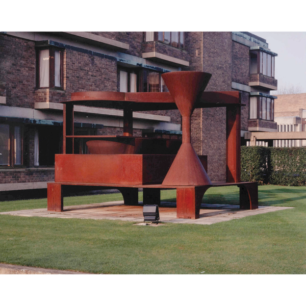 A photograph of Sir Anthony Caro's 'Forum' at the front of Churchill College